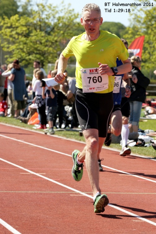 023.BT Halv Marathon 2011